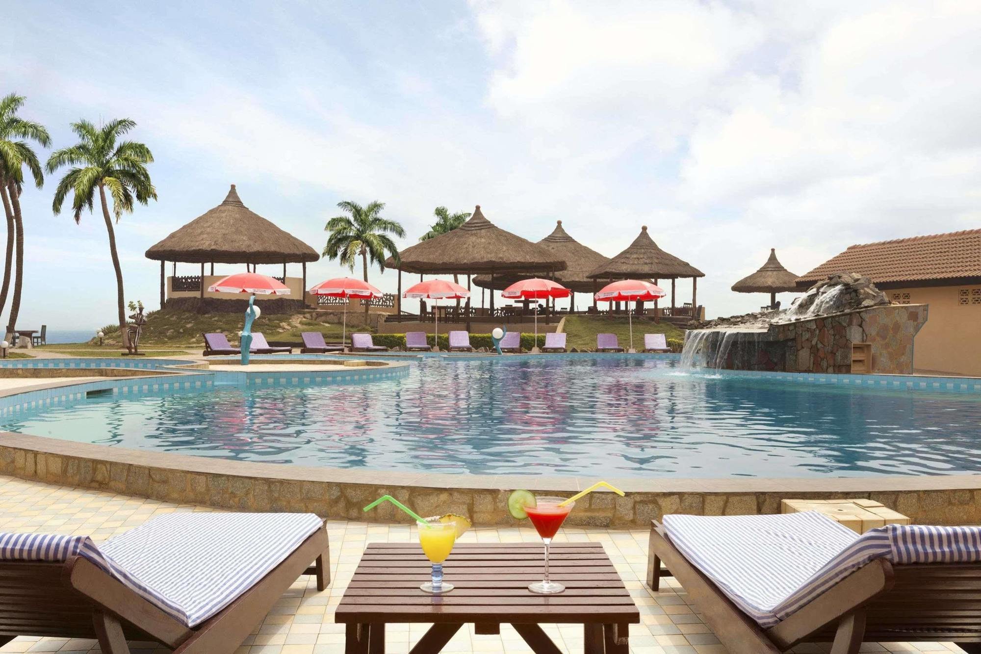 Ramada Resort Acra Exterior foto